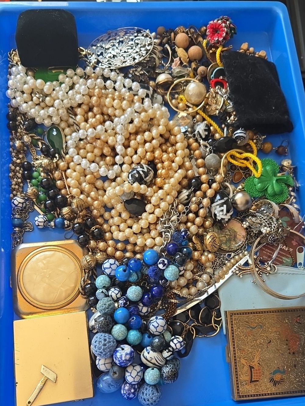 Mixed Women's Fashion Jewelry Bundle